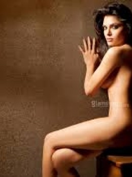 HEENA - Escort Escorts in burdubai | Girl in Dubai