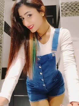 Indian Model Muskan - Escort KOMAL | Girl in Dubai