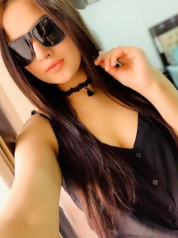 Model Miya - Escort Natalie | Girl in Dubai