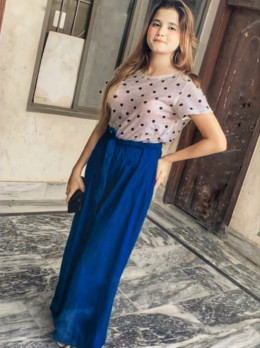 Stunning Maya - Escort Polly kiss | Girl in Dubai