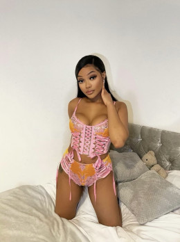 Juliet - Escort POOJA | Girl in Dubai